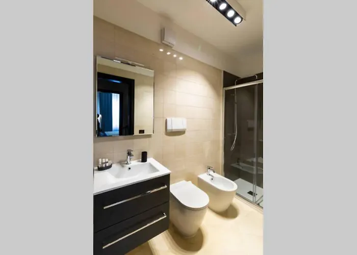 Апартаменты Laus App.2 - Art & Design Nel Cuore Di - Via Dante Alighieri *