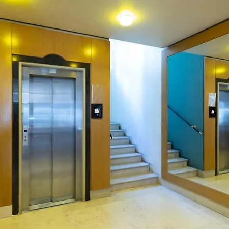 Laus App.2 - Art&design Nel Cuore Di - Via Dante Alighieri * Bari